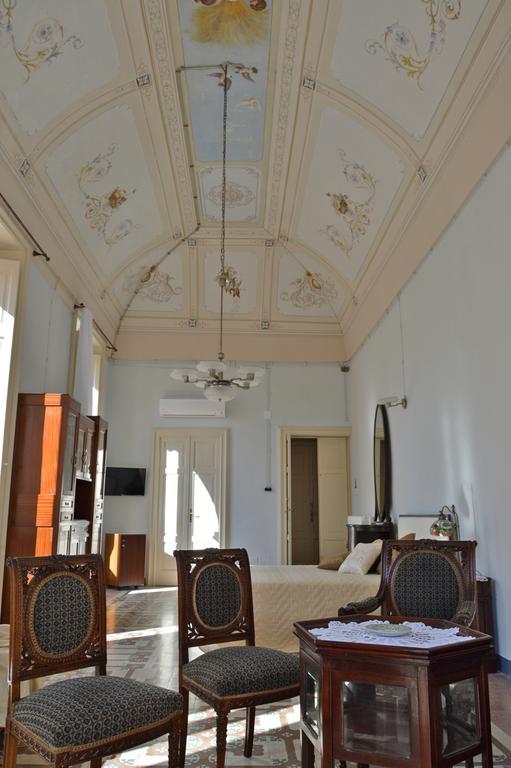 Palazzo Vallebona Bed & Breakfast Gallipoli Dış mekan fotoğraf