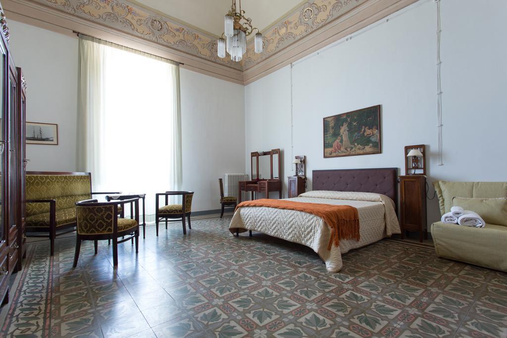 Palazzo Vallebona Bed & Breakfast Gallipoli Dış mekan fotoğraf