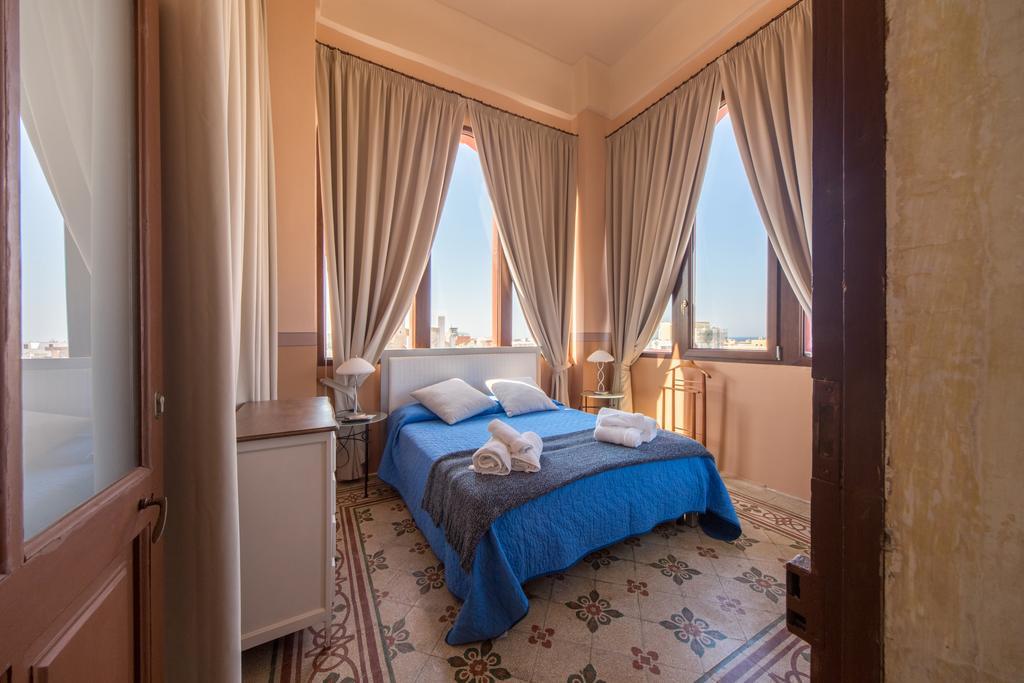 Palazzo Vallebona Bed & Breakfast Gallipoli Dış mekan fotoğraf