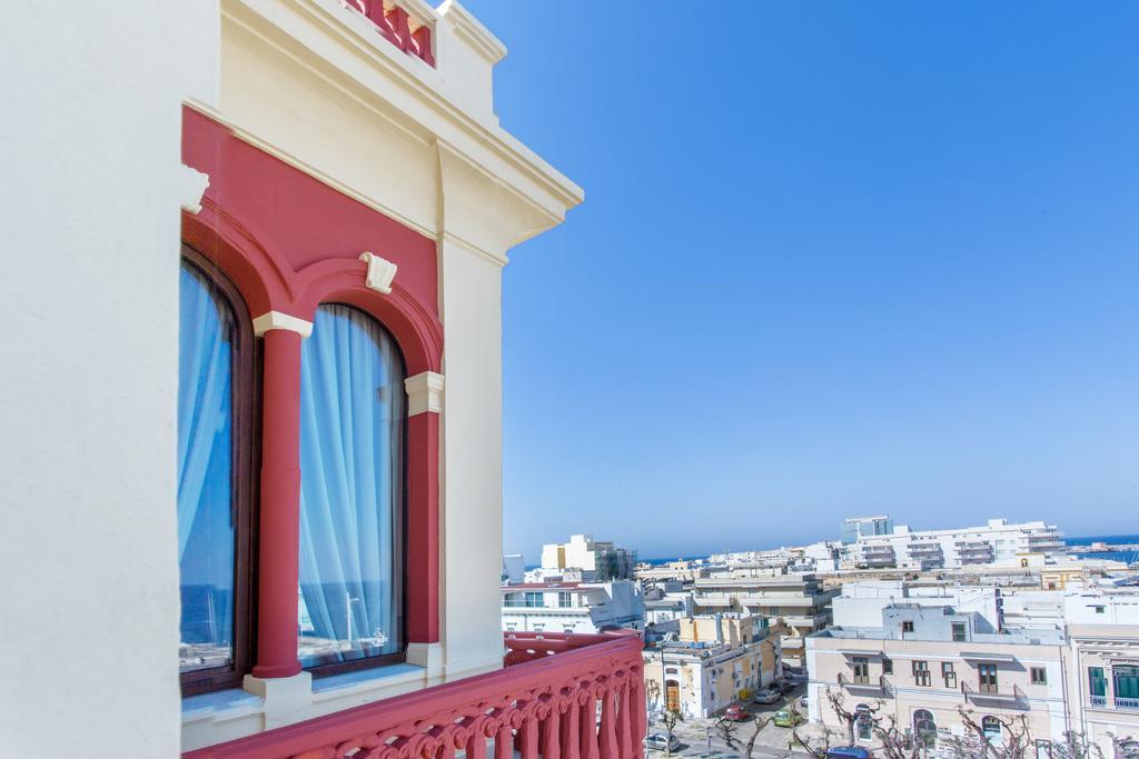 Palazzo Vallebona Bed & Breakfast Gallipoli Dış mekan fotoğraf